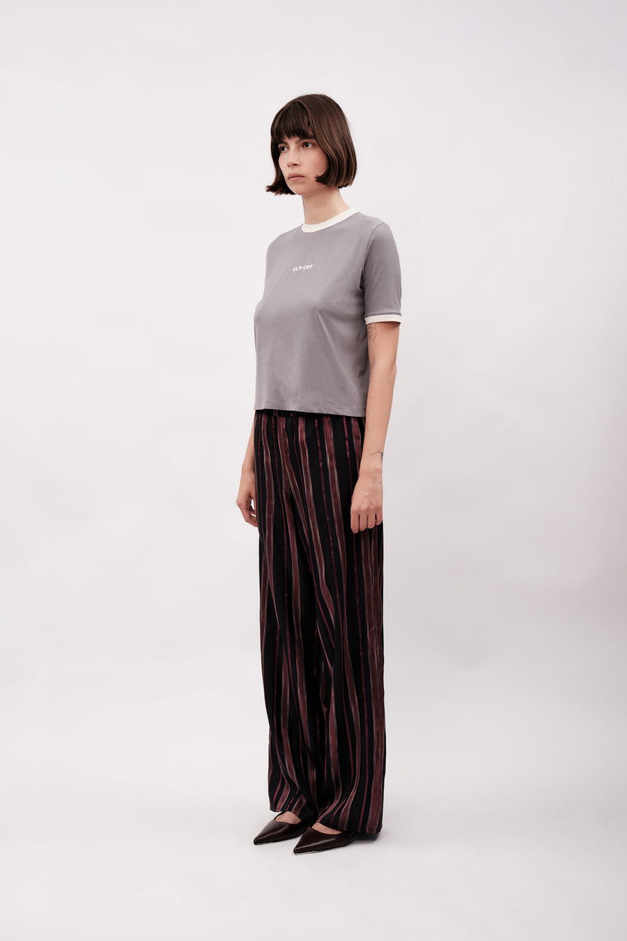 CONTRAST RIBBED T-SHIRT - GREY & CREAM