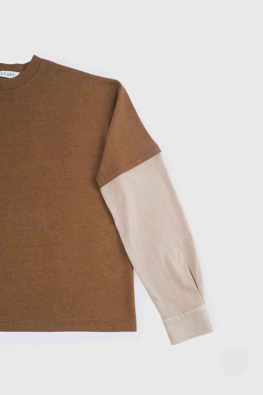 SHIRT SLEEVED T-SHIRT – ONE OF ONE IN BROWN-BEIGE – M