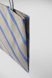 FOLDER TOTE - CHROME