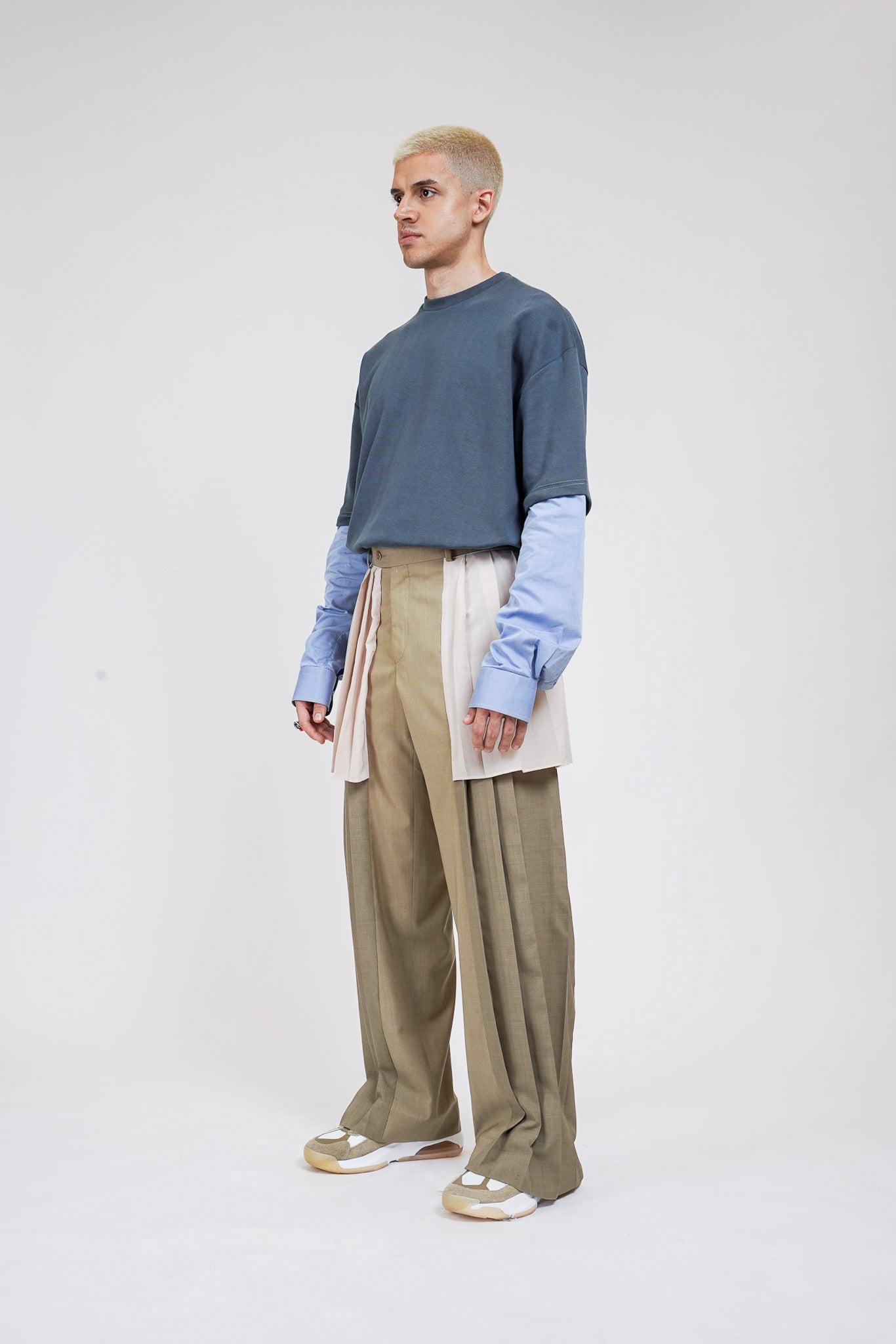 LAYERED PLEATED TROUSERS